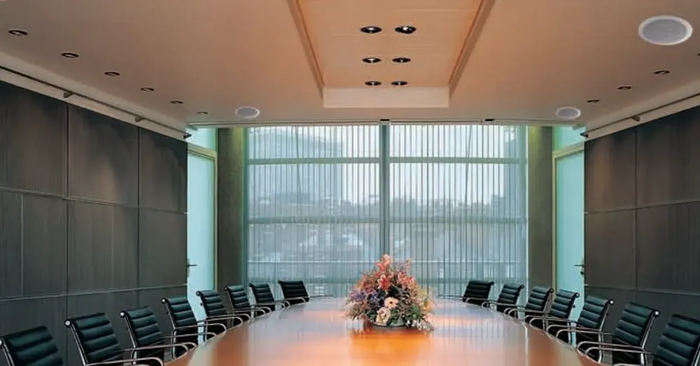 How to Pick the Ideal Music System for Your Business: Restaurant, Retail, Office