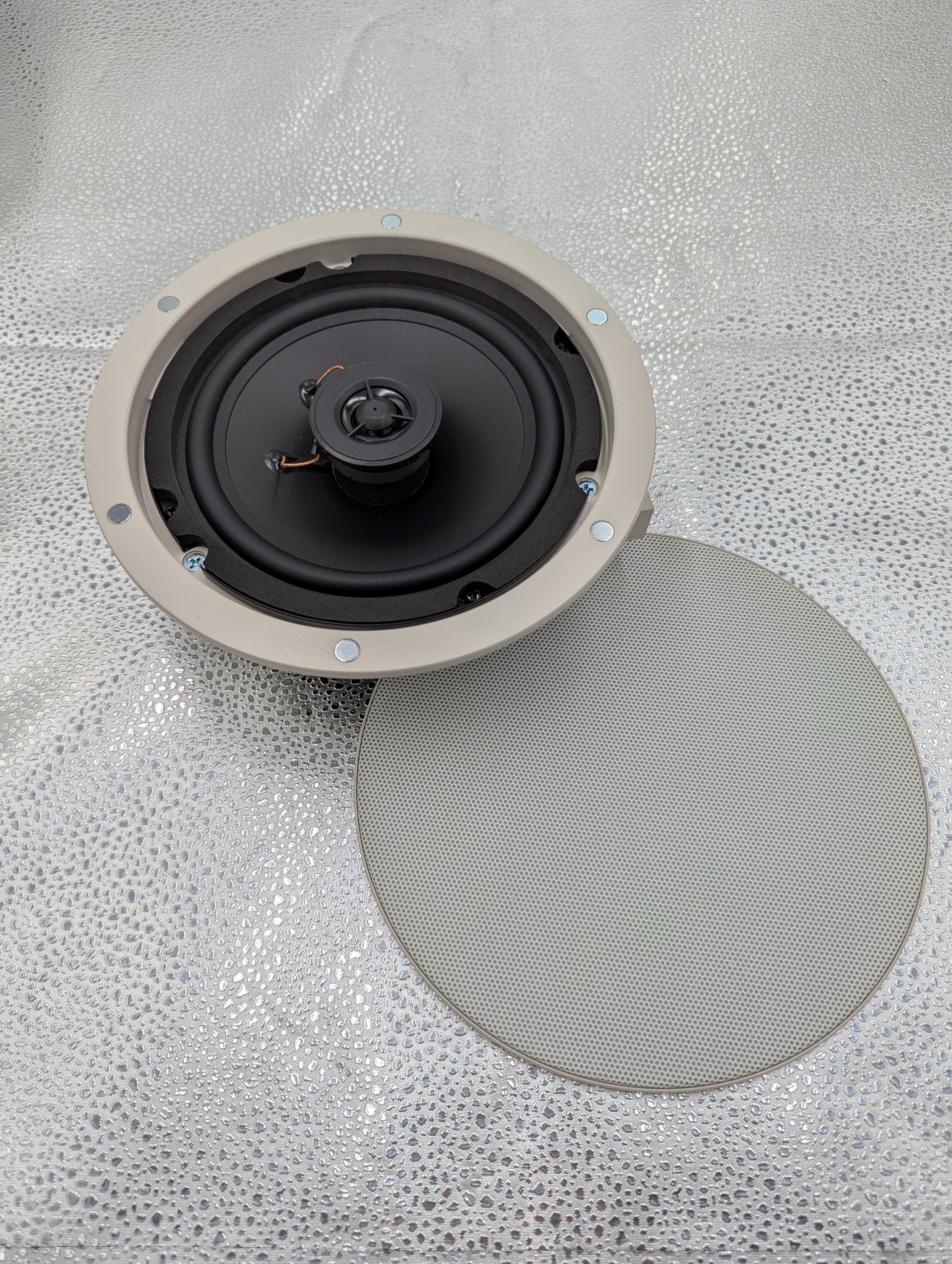 mg-ic670v10_w_grill.jpg